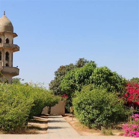 Nabi Ayoub's Tomb, Hayawt - Tripadvisor