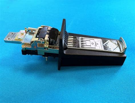 Pool Table Bill Mechanism 的图像结果