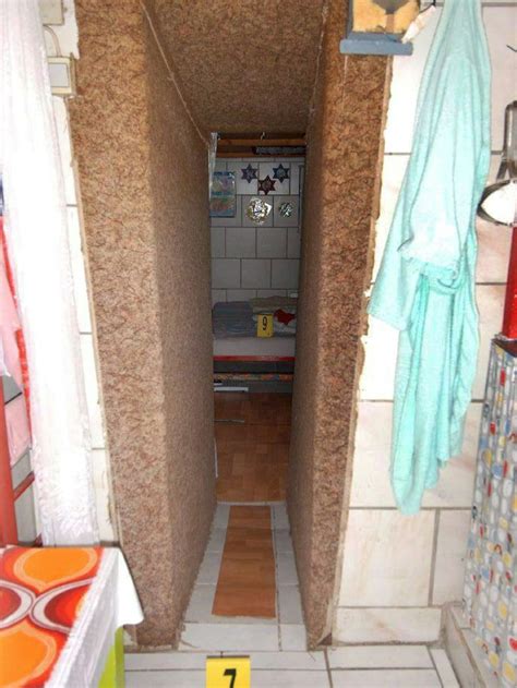 „Monster von Amstetten“ hat Buch geschrieben! Josef Fritzl verhöhnt ...