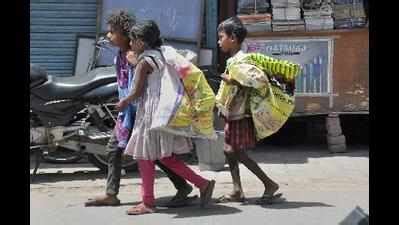 NDMC’s clean-up plan keeps ragpickers out | Delhi News - Times of India