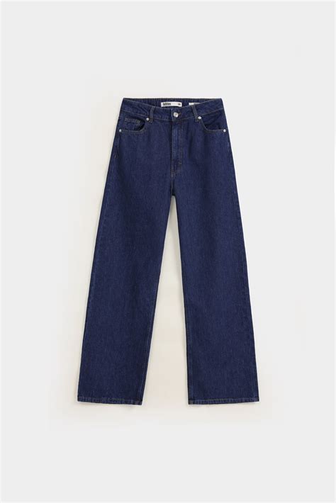 Women Jeans on Sale - Outfitters
