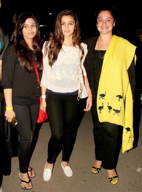 Pooja Bhatt Wiki, Affairs, Today Omg News, Updates, Hd Images Phone Number