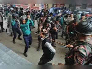 Bangladesh: Lawyer killed in clash between security personnel ...