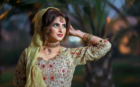 New Blue Heaven Salon - Price & Reviews | Makeup Artist in Muzaffarpur