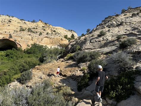 Upper Calf Creek Falls | Escalante - Utah's Adventure Family