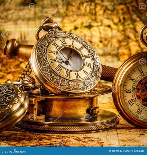 Vintage pocket watch stock image. Image of numbers, dial - 35091687