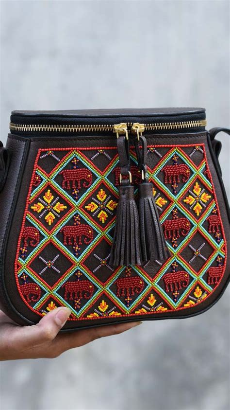 Patola Friday Sling by Chiaroscuro