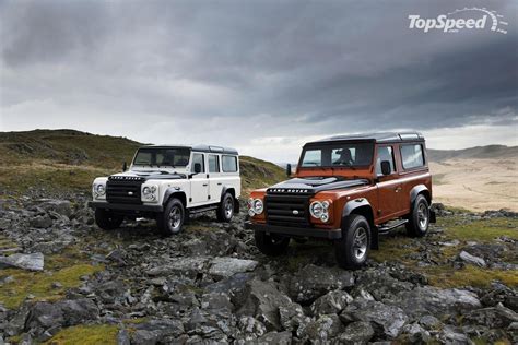 Classic Cars: Landrover Defender