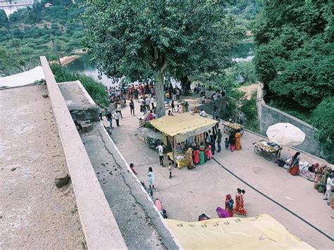 Kedareshwar Dada lives in Telnar of Kapdvanj in the closeness of nature ...