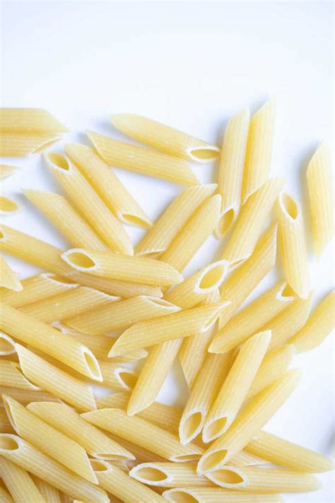 Ziti Pasta vs Rigatoni and Penne - What's the Difference? - The Matbakh