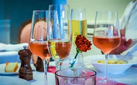 5 Restaurants For Wine Lovers In Delhi NCR | WhatsHot Delhi Ncr