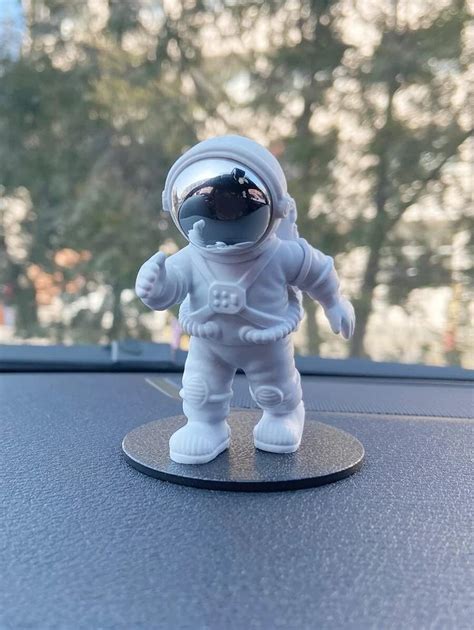 Buy HEAVY DRIVER® Modern Astronaut Figurine Statue Home Arts and Crafts ...