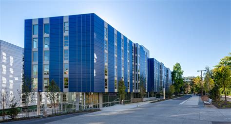 UW Mercer Court A from BG trail CBPhotography&Ankrom Moisa… | Flickr