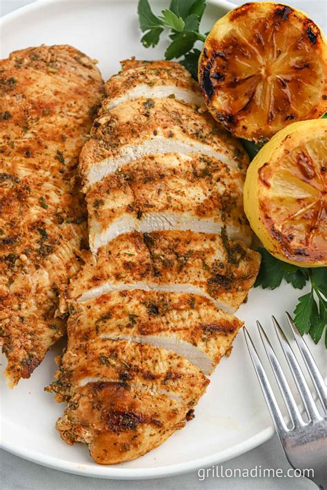 Mediterranean Grilled Chicken Breasts - grillonadime.com