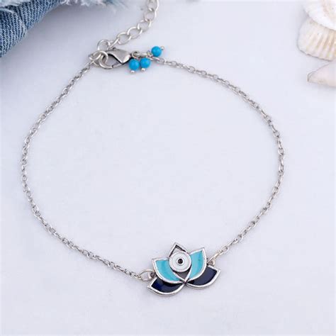 Evil Eyes Lotus Motif Bracelet – VOYLLA