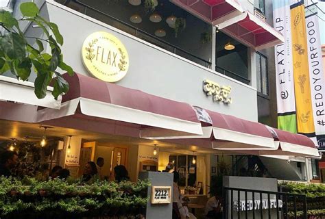 Enjoy Food, Music, Poetry And Books, All At One Place? Hell