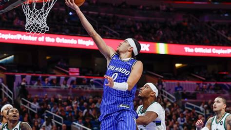 Black scores 26, Bane adds 25 for Magic in 118-99 win over Bucks