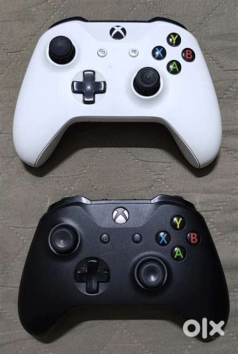 PS4 and XBOX Controllers in Good Condition..2500 EACH - Games ...