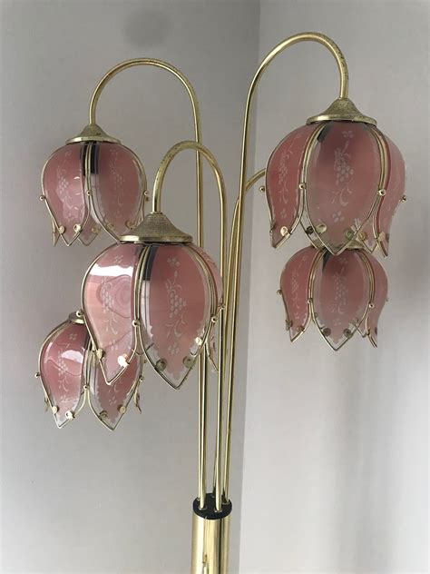 Vintage Flower Floor Lamp at Kathleen Flores blog