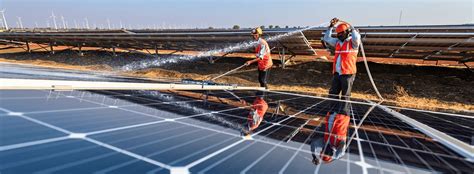 Professional Solar Panel Clean