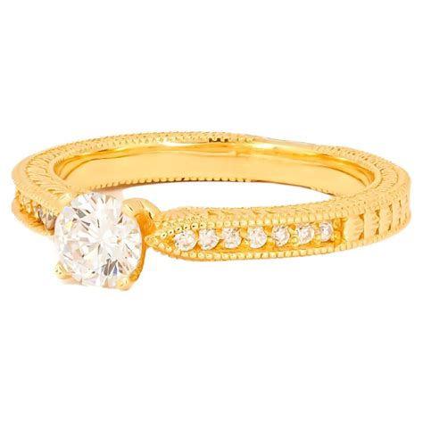 Customizable 1 ct moissanite 14k gold engagement ring For Sale at 1stDibs