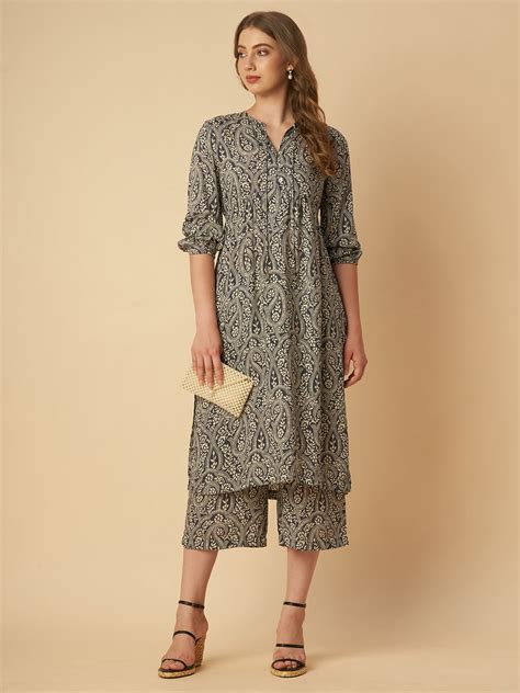 Stylish Co-ords – Chemistry