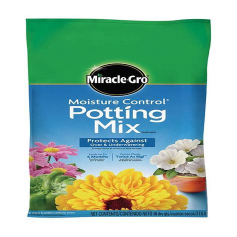Miracle Gro Moisture Control Potting Mix, 16 Quart - Indoor/Outdoor ...
