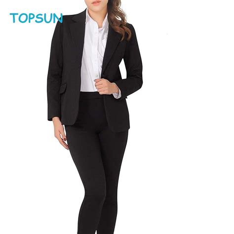 Suit Woman 的图像结果