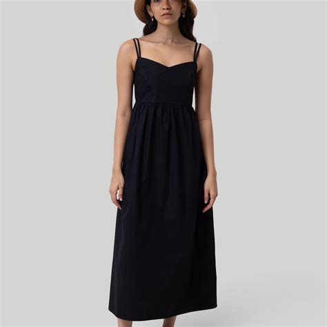 Strappy Gathered Midi Dress in Black – Reistor