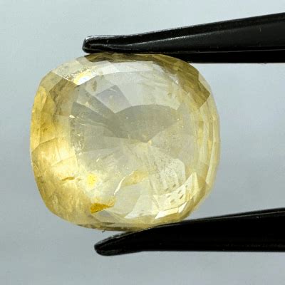Natural Yellow Sapphire- Ceylonese – Himalaya Rudraksha Anusandhan Kendra
