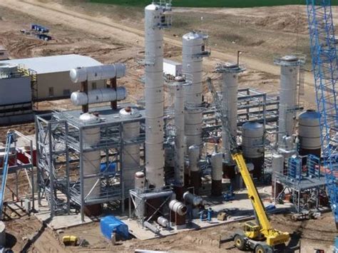 Fuel Ethanol Plant - Glass alcohol distillation Plant Manufacturer from ...