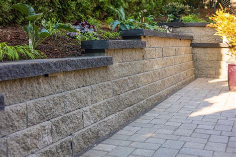 Split Face Block Retaining Wall Ultimate Guide To Landscape Walls