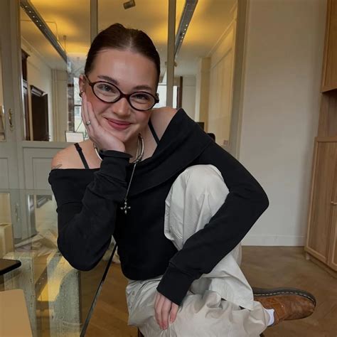 Dit is waarom iedereen het heeft over 'The Housemaid' - LINDA.nl