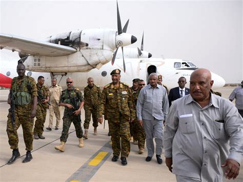 Sudan ordusu el-Fasher'den çekildiğini duyurdu, BM RSF vahşeti ...