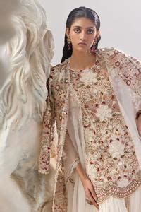 Buy Ivory Organza Embroidered 3d Flowers Juniper Kurta And Sharara Set ...