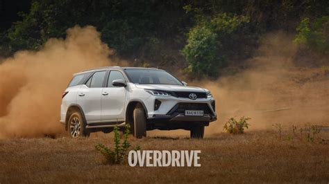 2021 Toyota Fortuner Legender road test review - all about the image ...