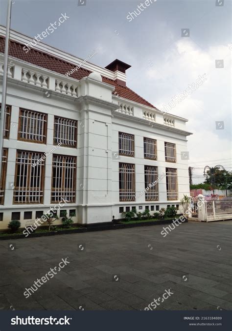 West Java 的图像结果