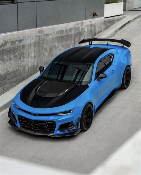 Chevrolet Camaro ZL1 in Rapid Blue