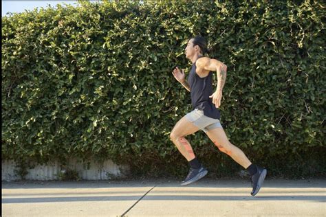 Unlock the Benefits of Kinesiology Tape - Running News Daily by My BEST Runs - My BEST Runs ...
