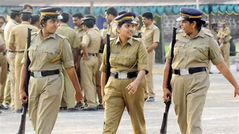 12वीं पास लोग भी कर सकते हैं इन सरकारी नौकरी के लिए अप्लाई | government ...