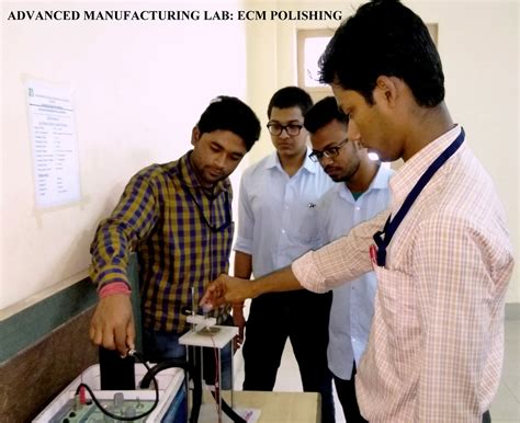 Top B.Tech Mechanical Engineering Colleges in Kolkata | SurTech