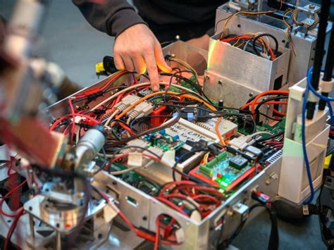 Electronic Computer Engineering 的图像结果