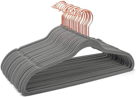VIKIJO Pack of 10 Non-Slip Velvet Hangers Premium Suit Hangers Ultra ...