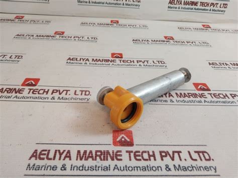 Vampire 4548088 Easy Vacuum Manual Hand Fluid Sampling Pump – Aeliya Marine