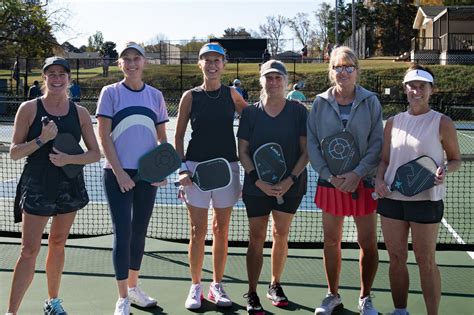 Play Team Pickleball