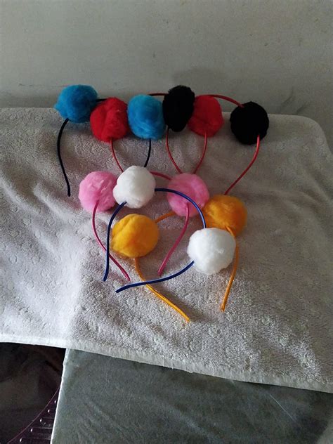 HAIKO Korean Style Pom Pom Fur Plastic Hairband -Pack of 6 : Amazon.in ...