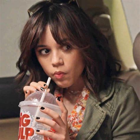 Jenna Ortega (SNL) in 2023 | Jenna ortega, Ortega, Favorite celebrities
