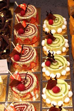 Café Pouchkine cakes | Desserts, Pastry, Elegant desserts