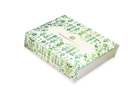 ASSORTED LABON BOX – The Hazelnut Factory