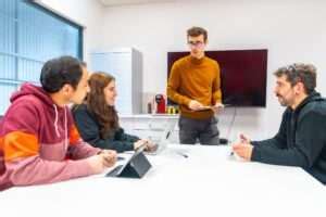 How to Make an Animated Line Graph in PowerPoint - Vegaslide